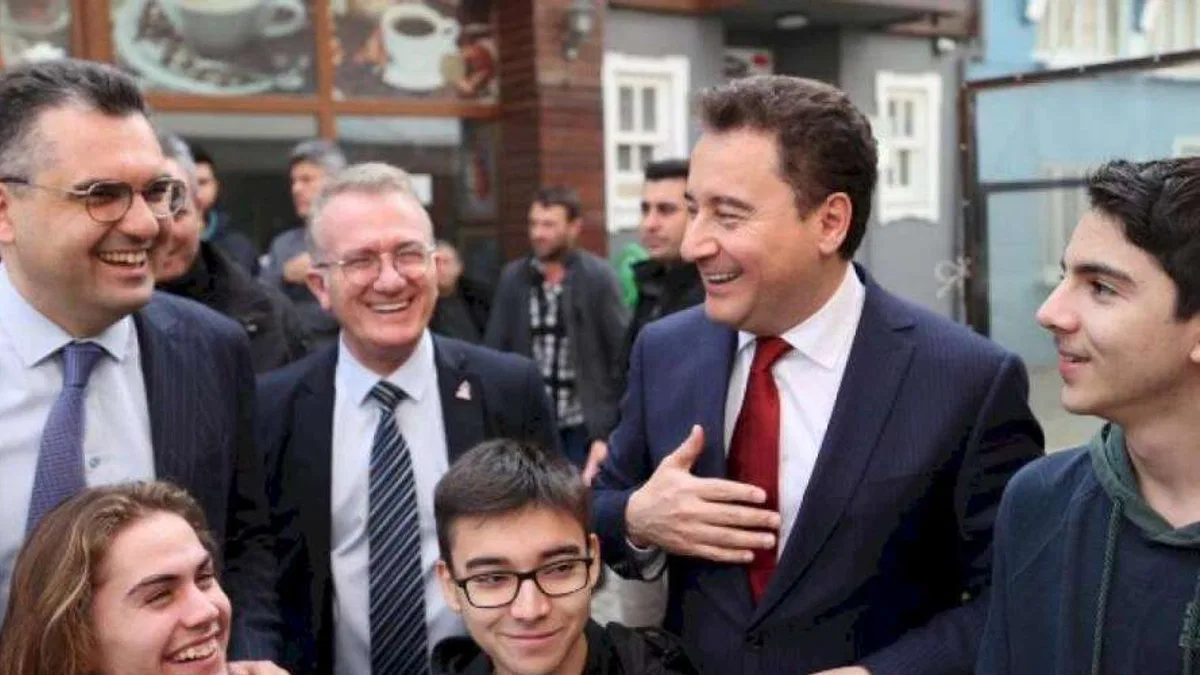 Büyükşehir Belediye Başkan adayı Kahraman: "Bursa için azimle çalışacağız"