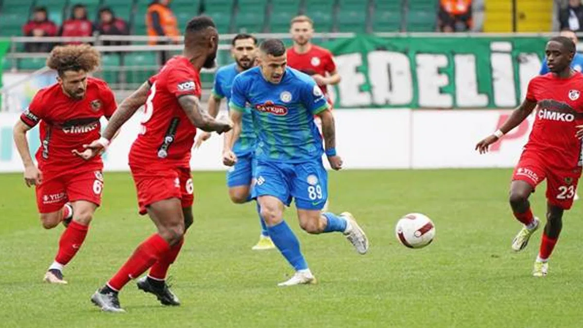 Çaykur Rizespor 3-1 Gaziantep FK (Maç Sonucu) Rize ikinci yarıda güldü!