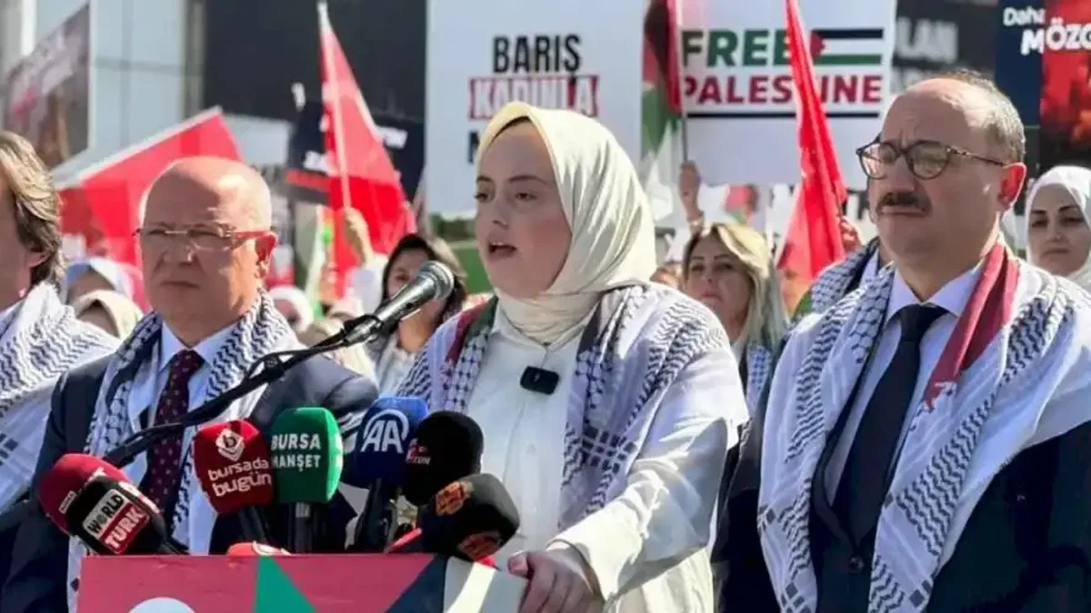 AK Parti Kadın Kolları’ndan 81 ilde 'Gazze İçin Sessiz Çığlık'