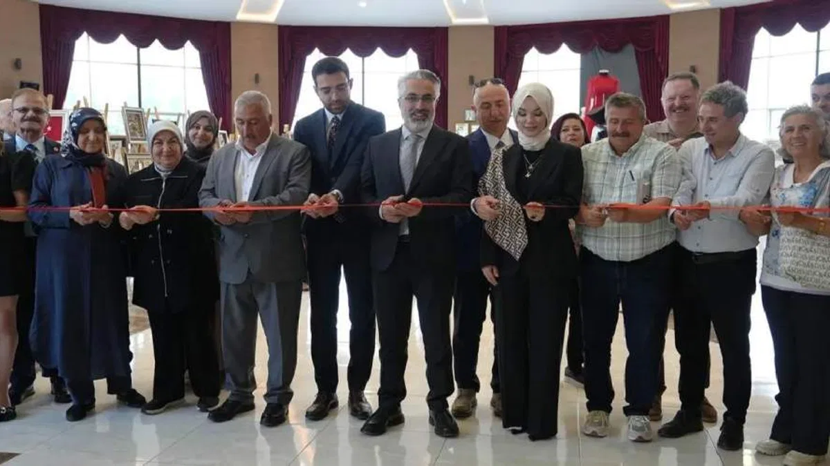 Ankara Keçiören’de Sanat ve Emek Sergisi açıldı
