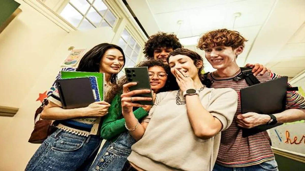 Samsung, Öğrenci ve Öğretmenlere Özel Akıllı Telefon ve Tablette Eylül Boyunca İndirim Uygulayacak