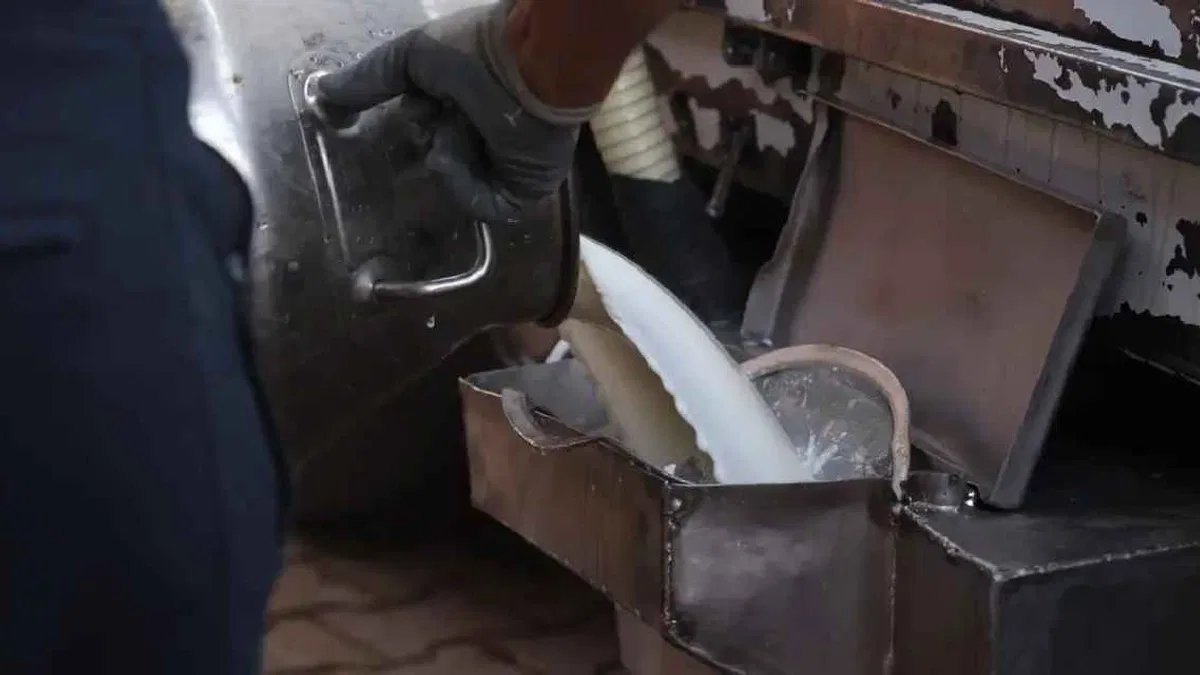 Antalya'da süt üreticilerine tank desteği