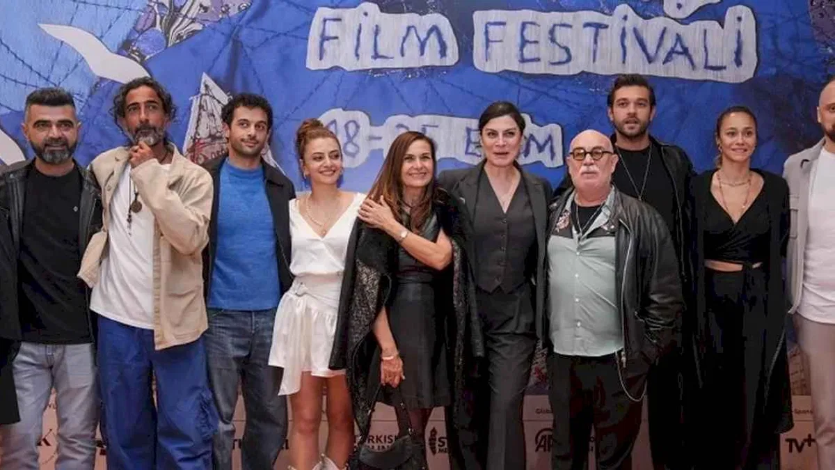 Film ekipleriyle seyirciler buluştu