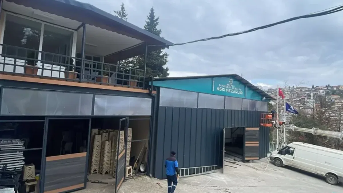 Kocaeli Büyükşehir’den mezarlıklara modern dokunuş