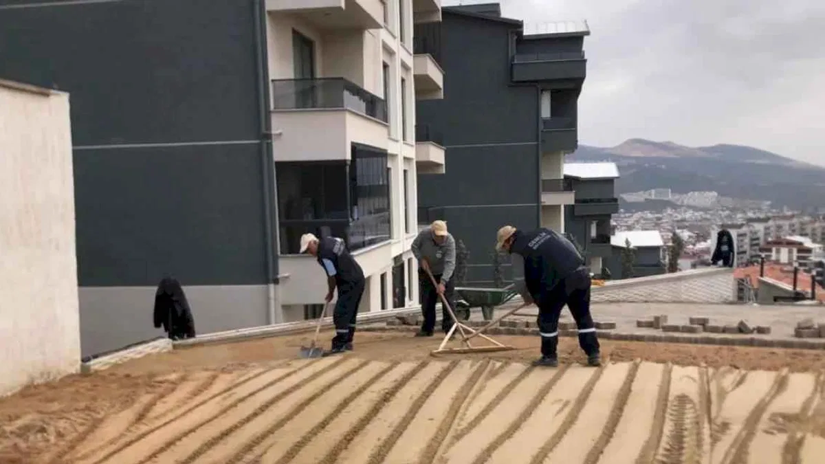 Bursa Gemlik'te her mahallede ayrı hizmet