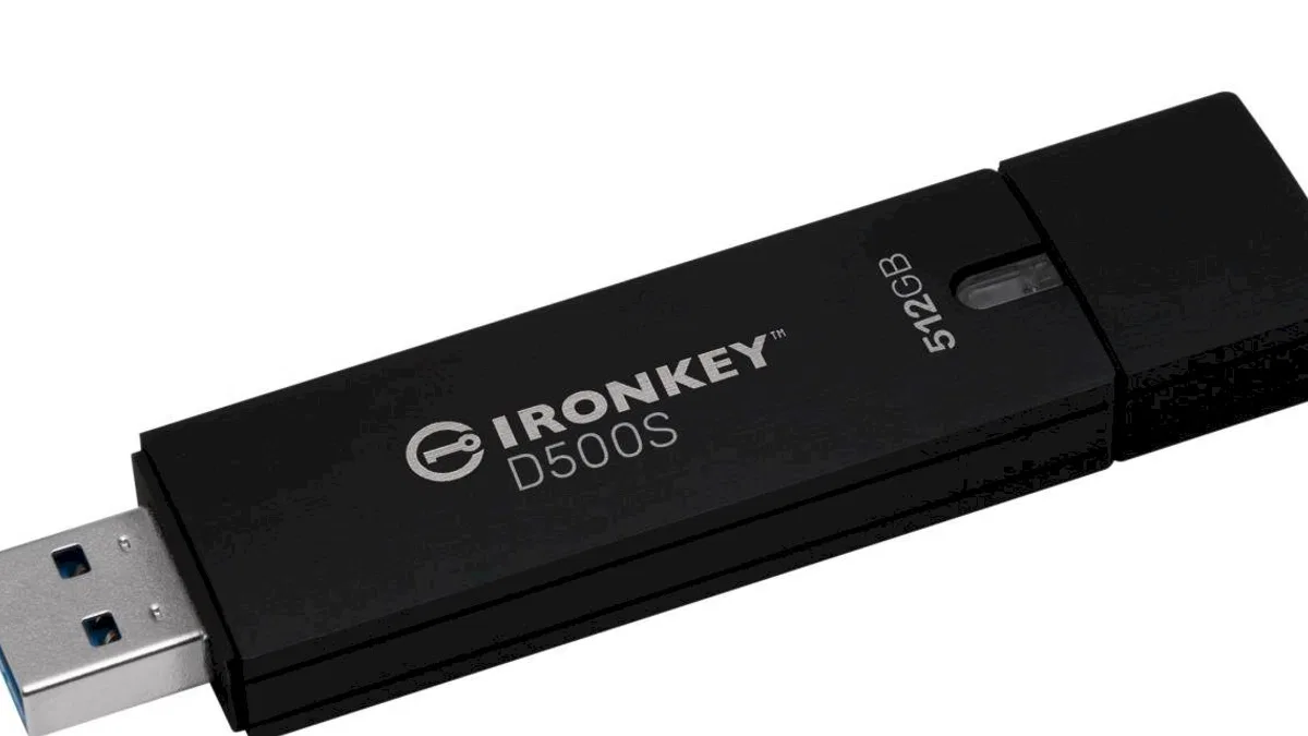 Kingston, Yüksek Güvenlikli IronKey D500S USB Belleğini Duyurdu