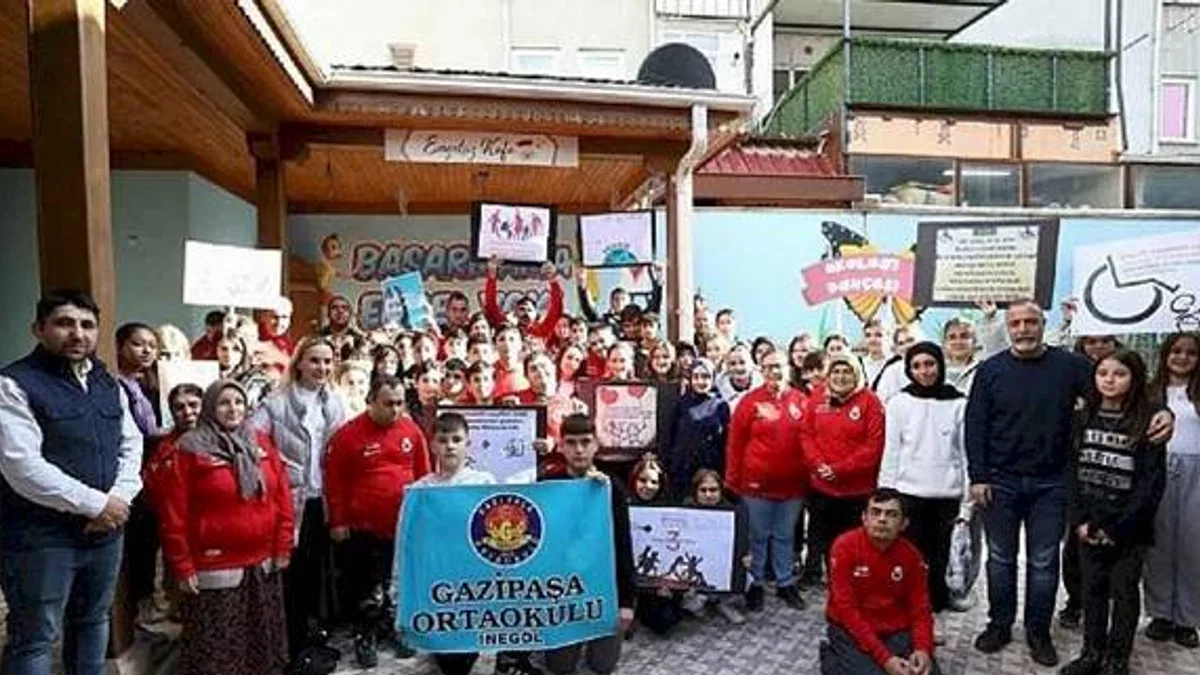 Engelsiz Yaşam Merkezine Sürpriz Ziyaret