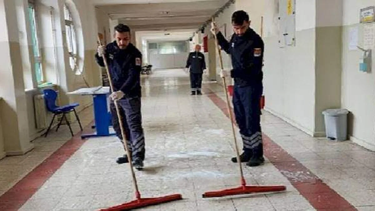 Tertemiz okullar öğrencileri bekliyor