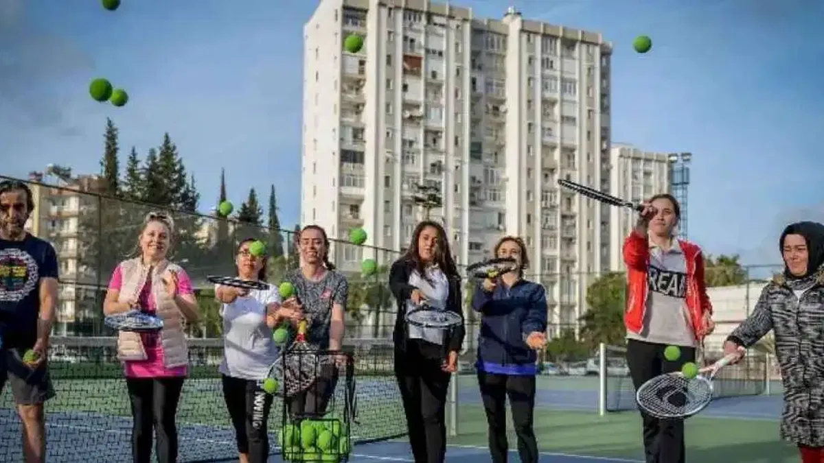Antalya Muratpaşa'da ilkbahar dönemi kursları başladı