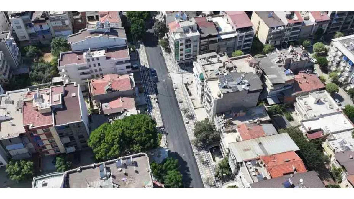 Salihli’nin Şüheda Caddesi sil baştan yenileniyor