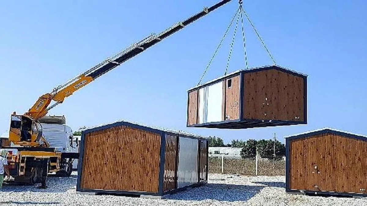 Antalya Büyükşehir'den mevsimlik tarım işçilerine destek