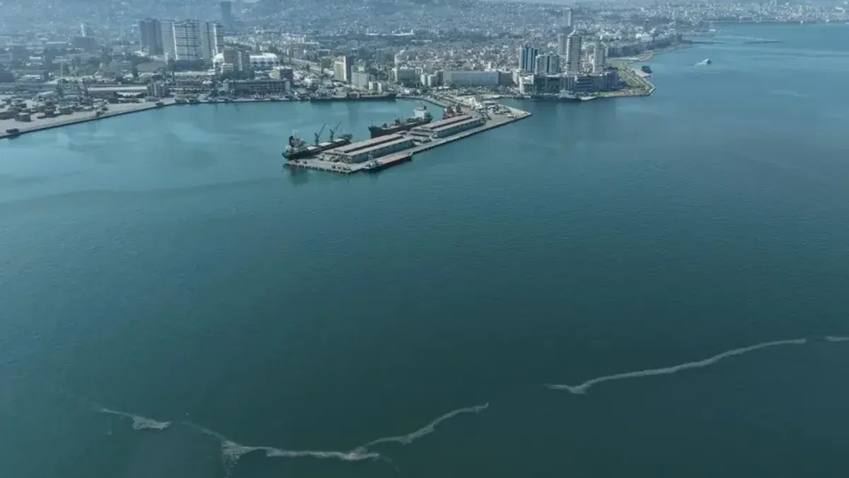İzmir Körfezi göz göre göre kirletiliyor! 12. kirlilik tespiti!
