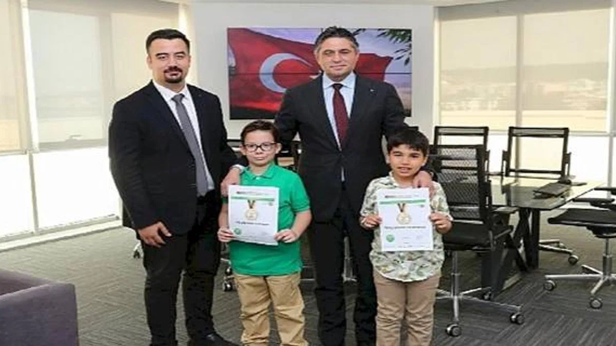 Robotik Kodlamada Dünya 1.si ve 3.sü Aliağa'dan