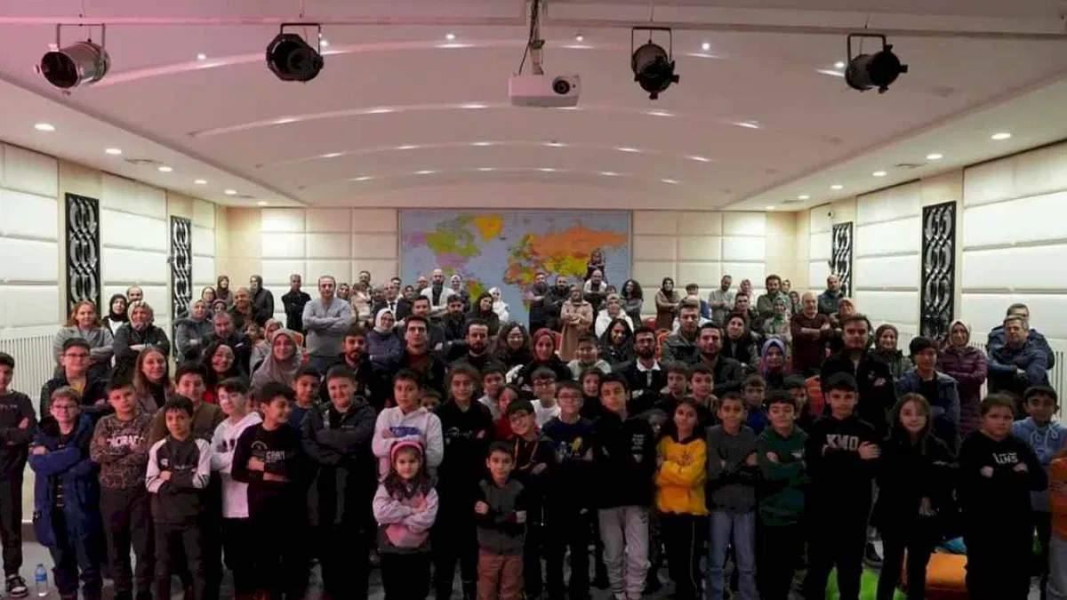 Bilim Konya-Aile İş Birliği öğrencilerin ufkunu açıyor