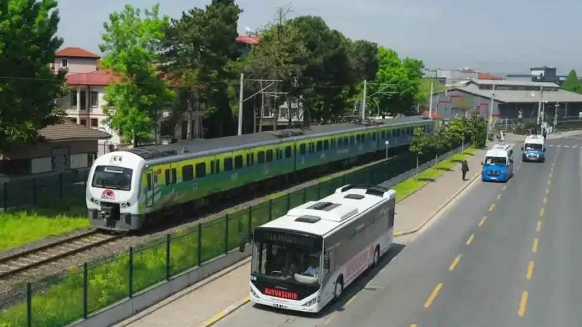Sakarya Büyükşehir’den toplu taşımaya takviye