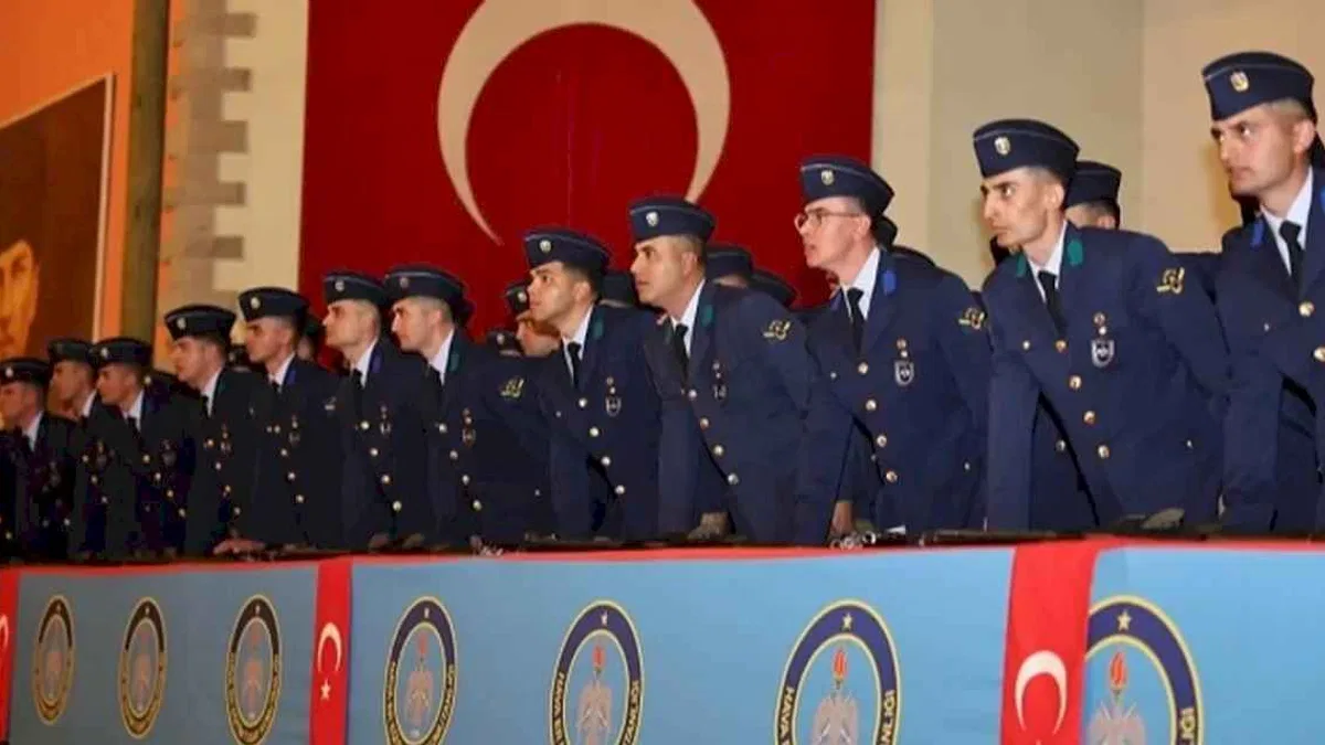 Yedek subaylar Kütahya'da yemin etti