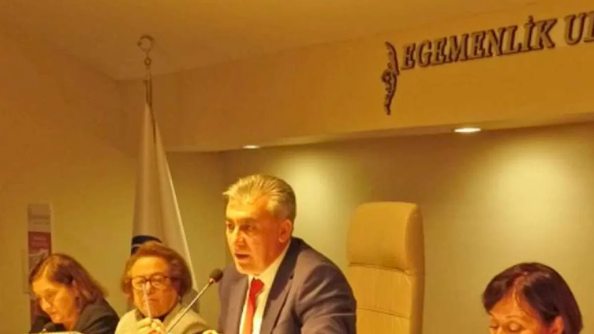 İzmir Güzelbahçe'nin satılmasına izin vermeyeceğiz