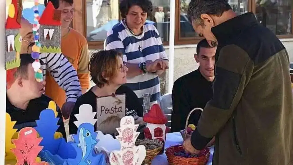 Engelsiz Yaşam Merkezi'nin El Emeği Ürünleri İznik Panayırı'nda