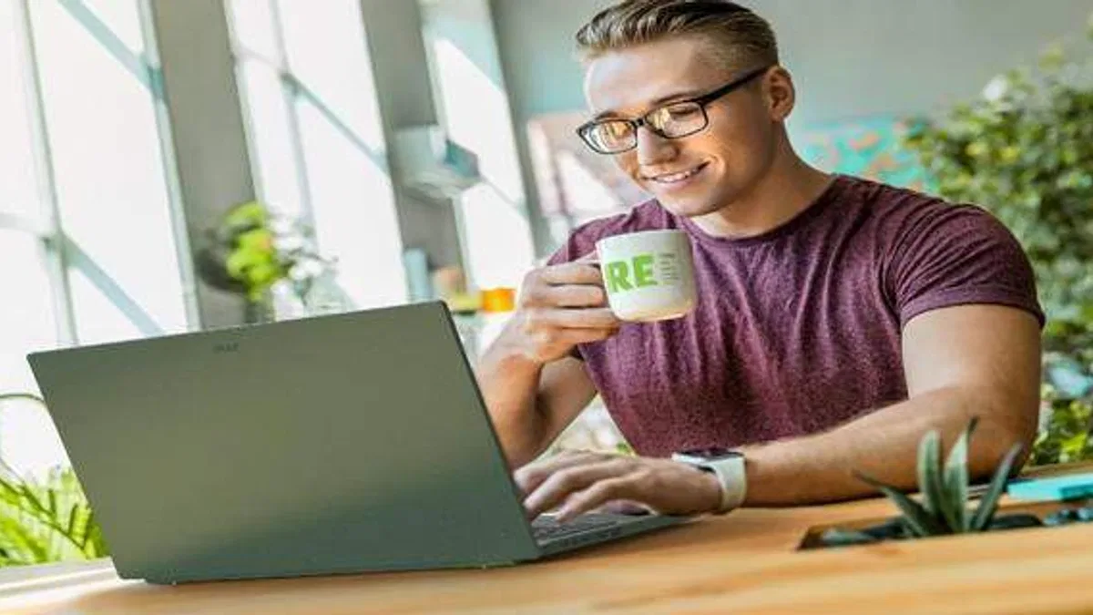 Acer, Yeni Aspire Vero Dizüstü Bilgisayar ve Projektörlerini Duyurdu