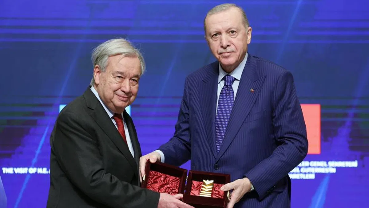 Guterres’e Atatürk Uluslararası Barış Ödülü