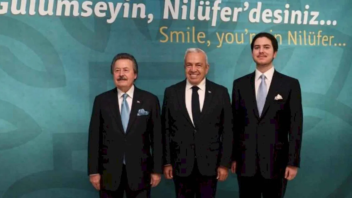 Cavit Çağlar’dan Başkan Şadi Özdemir’e ziyaret