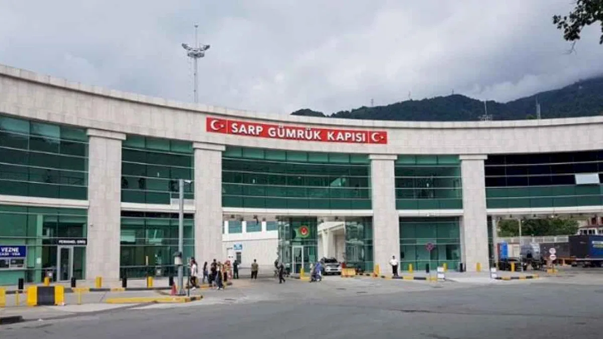 Sınır kapılarında Ticaret'ten yazlık geçiş tedbirleri
