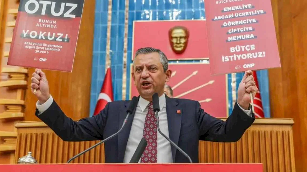 Özgür Özel: Emekçiye hezimeti yaşatarak sefalet ücreti dayatıldı