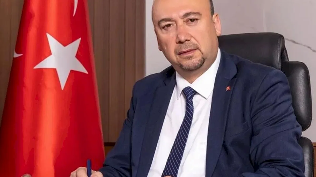 Uşak Belediye Başkanı Özkan Yalım görevden uzaklaştırıldı