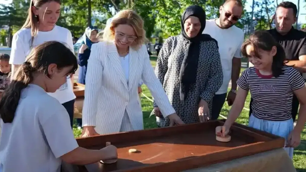 Kocaeli'de çocukların neşesi, ailelerin mutluluğu aynı etkinlikte