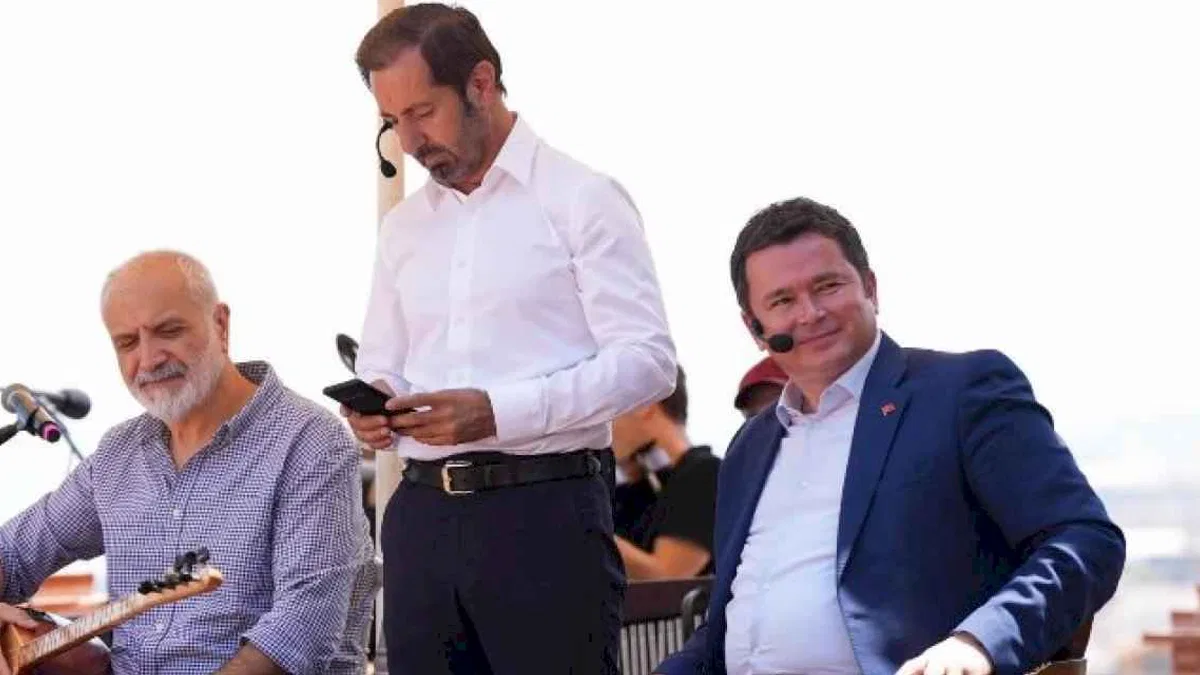 Bursa Osmangazi’ye değer katacak projelerini anlattı