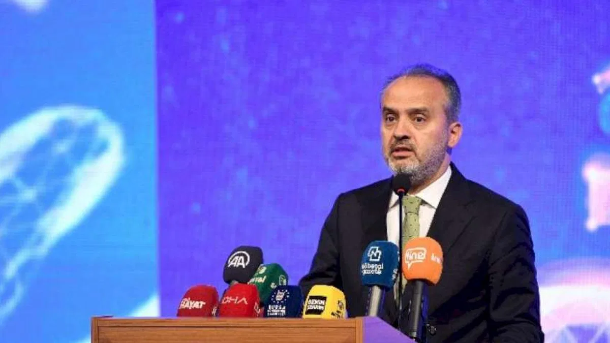 Bursa 'yalın belediyecilik'te rol model