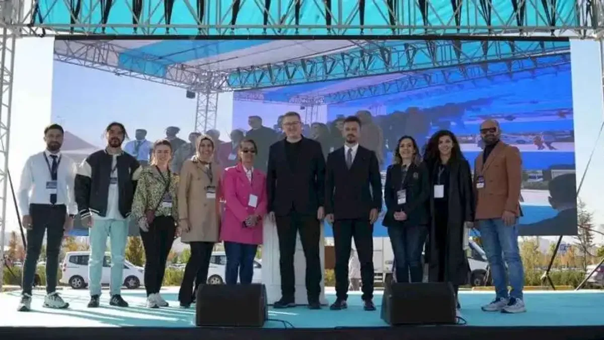 Kayseri Büyükşehir’in Kayseri 6. Bilim Şenliği, ikinci gününde bilime damgasını vurdu