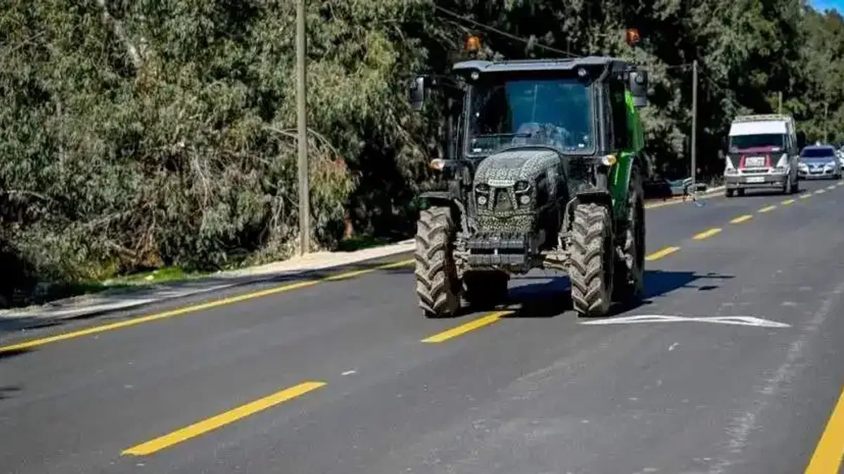 Mersin'de yol iyileştirme çalışmaları sürüyor