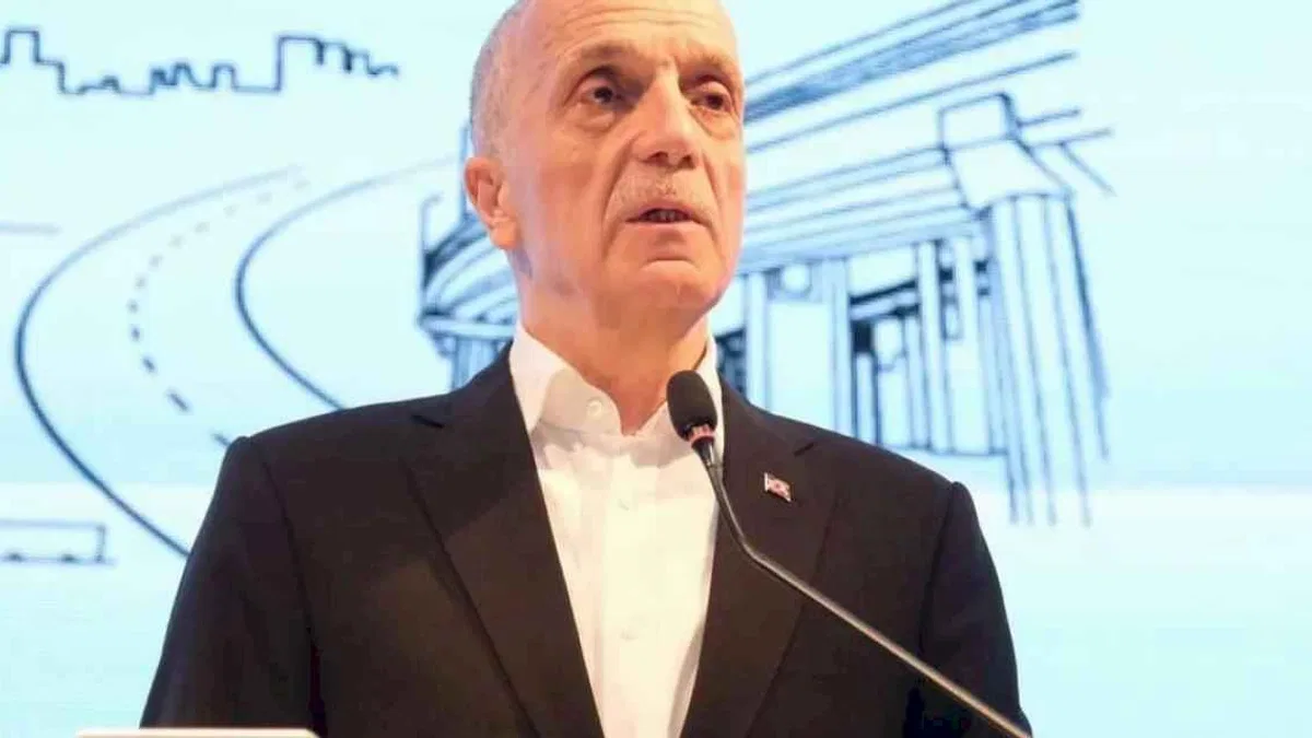 TÜHİS kamu işçileri için ilk teklifini sundu... TÜRK-İŞ teklifi yetersiz buldu!