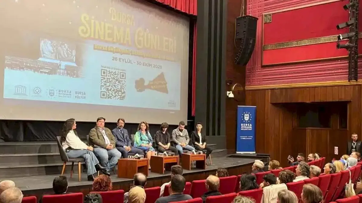 Sinemanın Kalbi Bursa’da Atmaya Devam Ediyor
