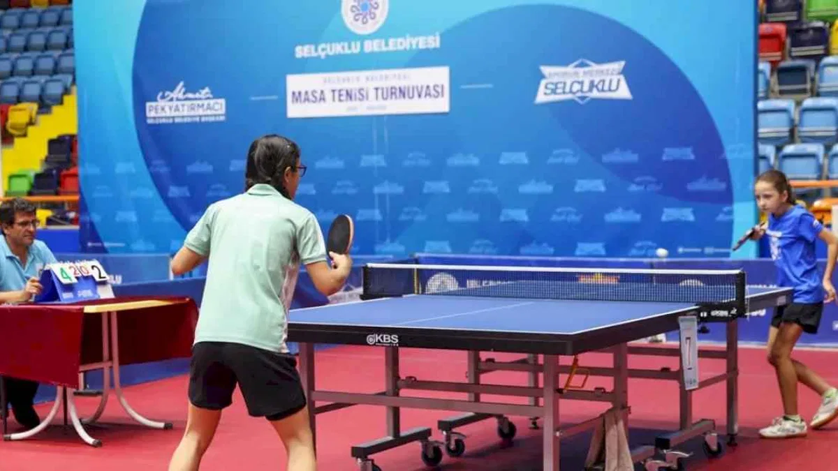 Konya Selçuklu'da masa tenisi heyecanı