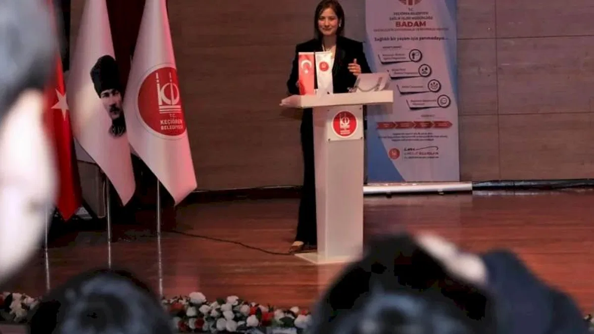 Ankara Keçiören’de gençlere bağımlılıkla mücadele sempozyumu