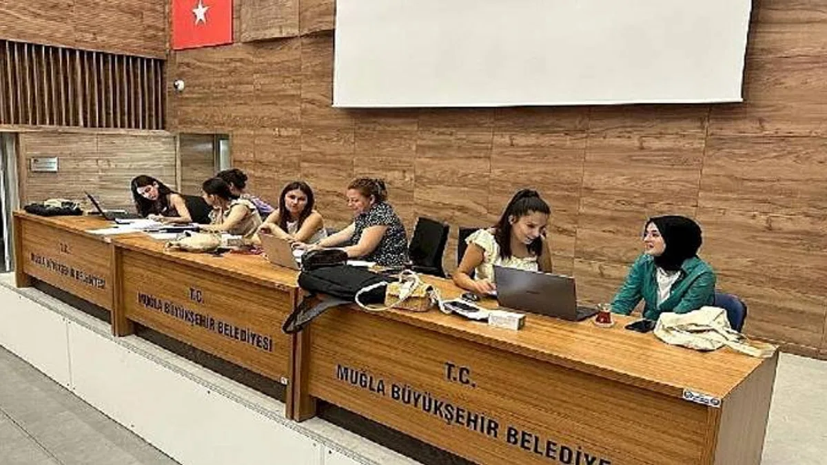 Muğla Büyükşehir'den Öğrencilere Üniversite Tercihlerinde Destek