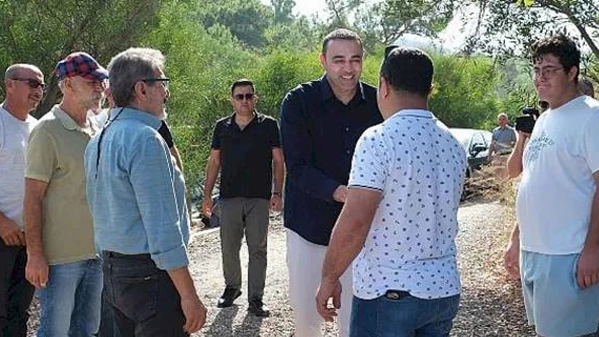 Milletvekili Kaya balıkçı esnafıyla bir araya geldi