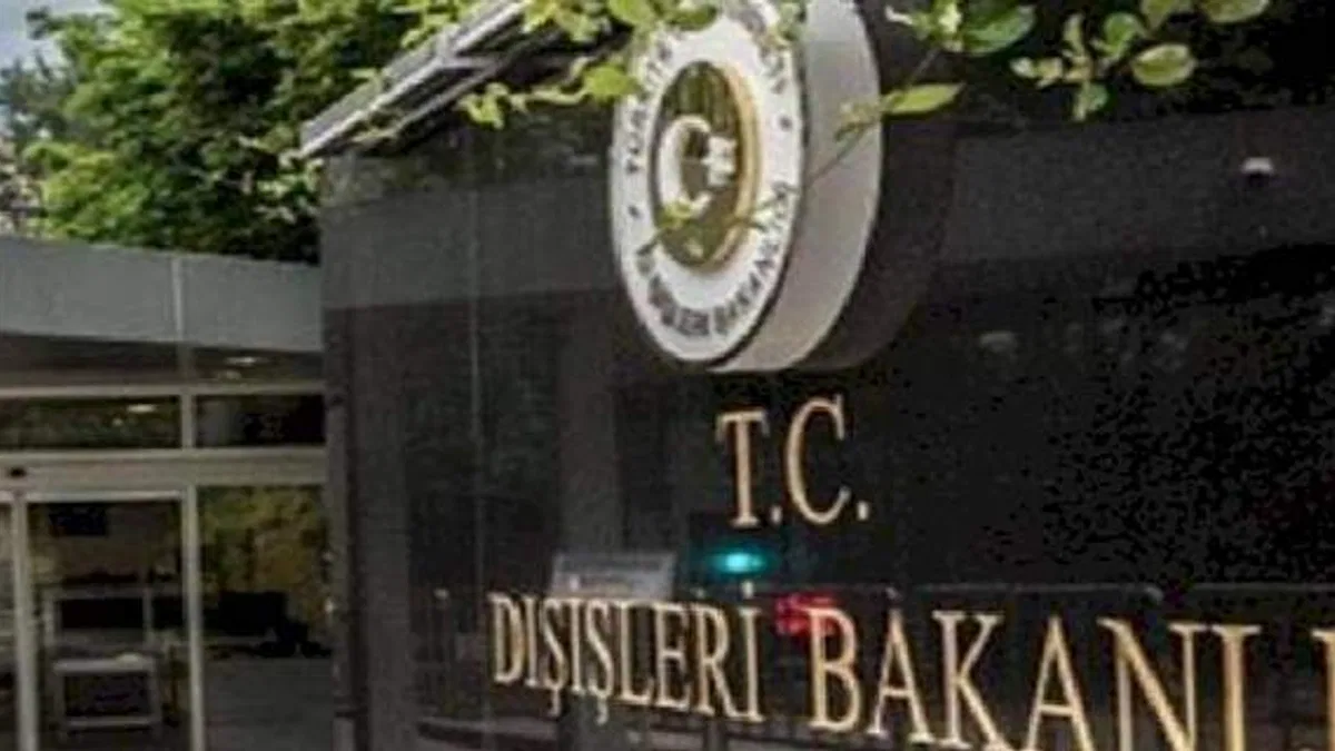 Dışişleri'nden AP binasındaki terör destekçilerine tepki!