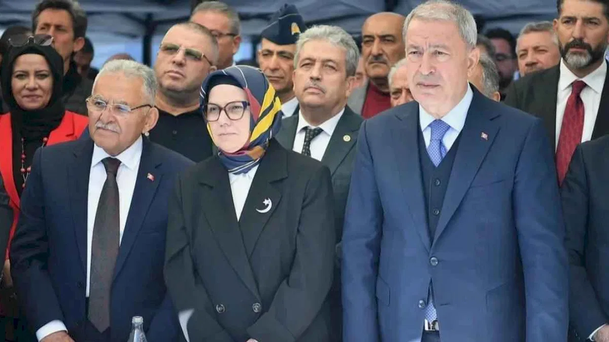 Kayseri'de “29 Ekim Katlı Kavşağı” protokolü hizmete açıldı