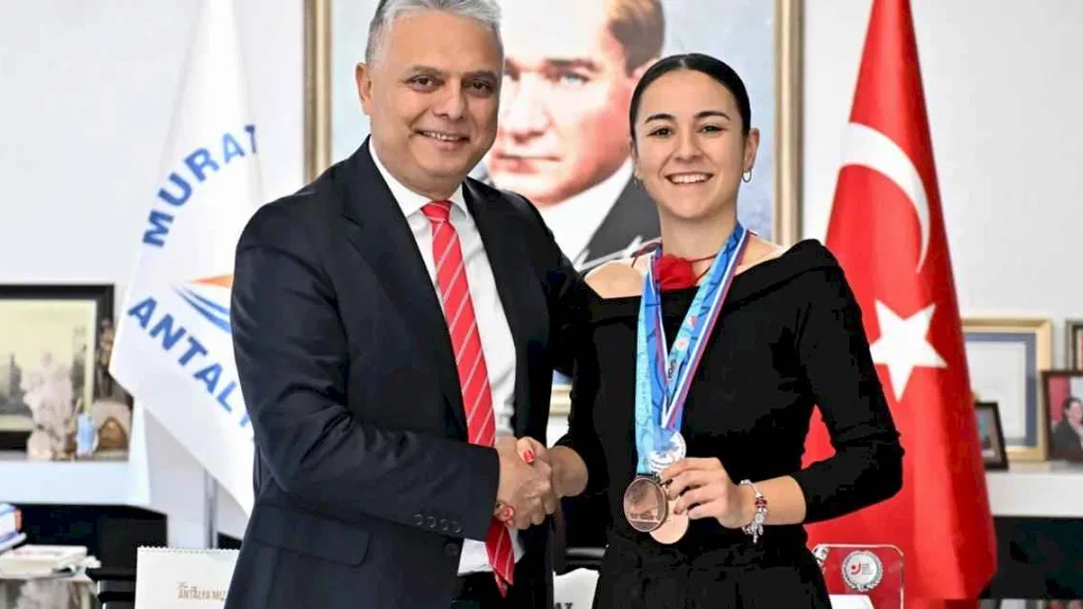 Başkan Uysal’dan şampiyona tebrik