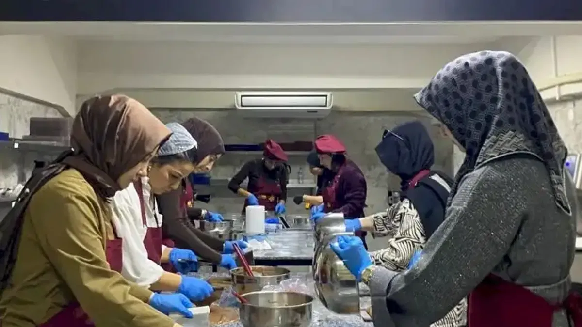 Sakarya'da kadınlara yönelik çikolata ve kahve atölyesi tamamlandı