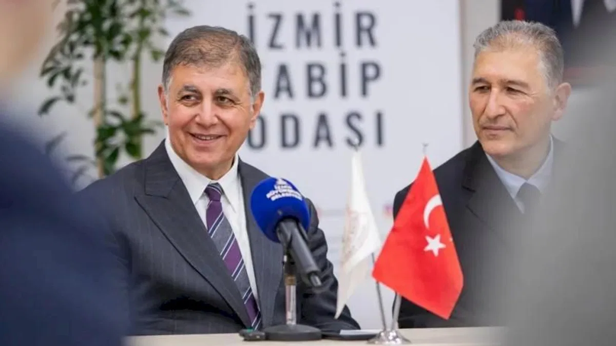 İzmir'de Başkan Tugay’dan sağlık emekçilerine teşekkür
