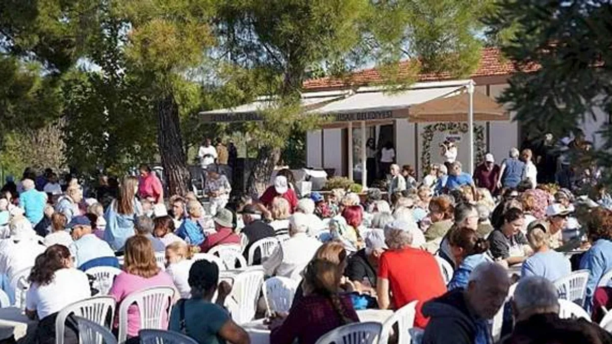Seferihisar'ın Çınarları yeniden piknikte buluştu
