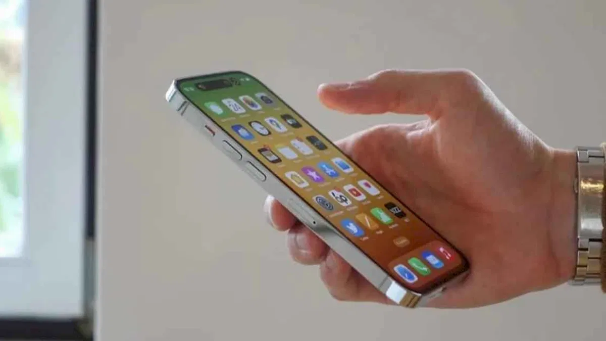 iPhone'lar artık güvenli değil mi? İşte saldırılardan korunma ayarları...