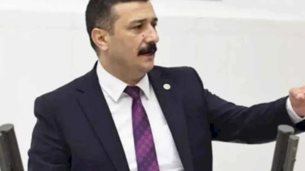 İYİ Partili Türkoğlu'ndan nakliyeci esnafı için çifte önerge