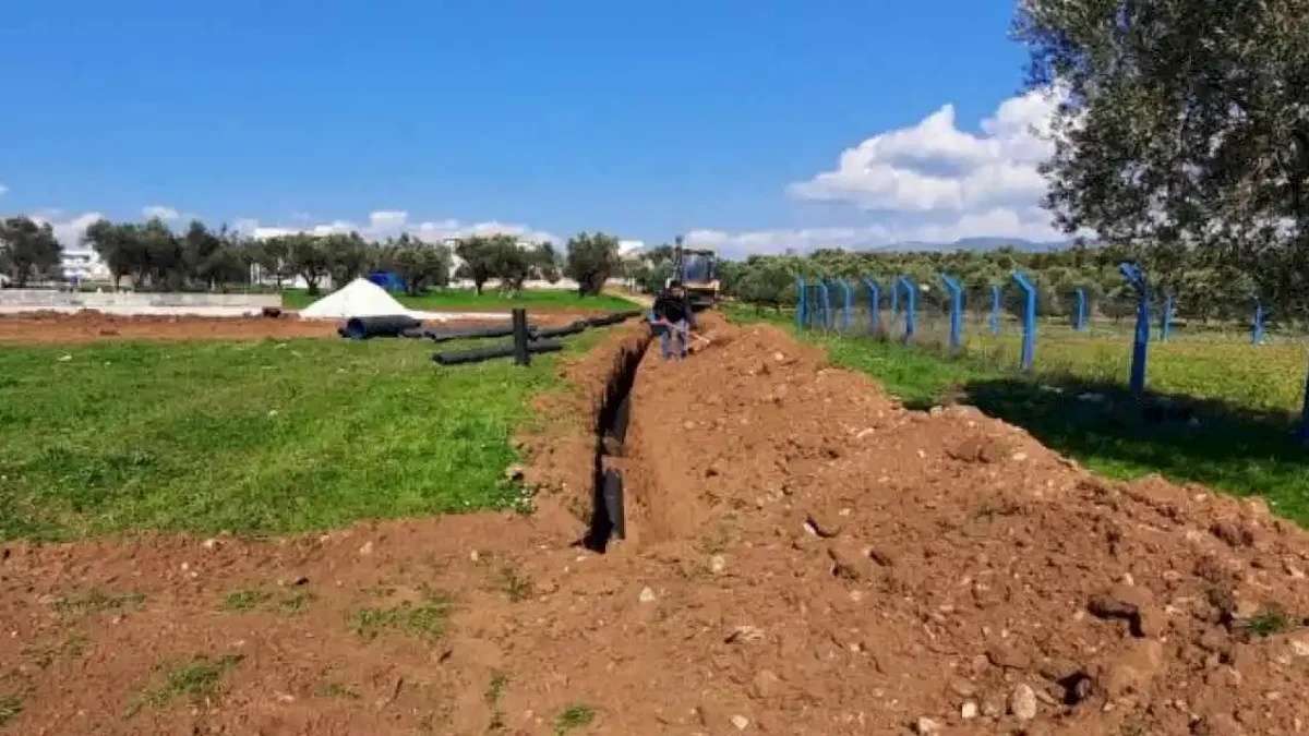 Manisa'da imara yeni açılan bölgede altyapı çalışması