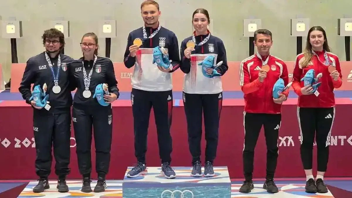 Milli sporcularımızdan altın ve bronz madalya