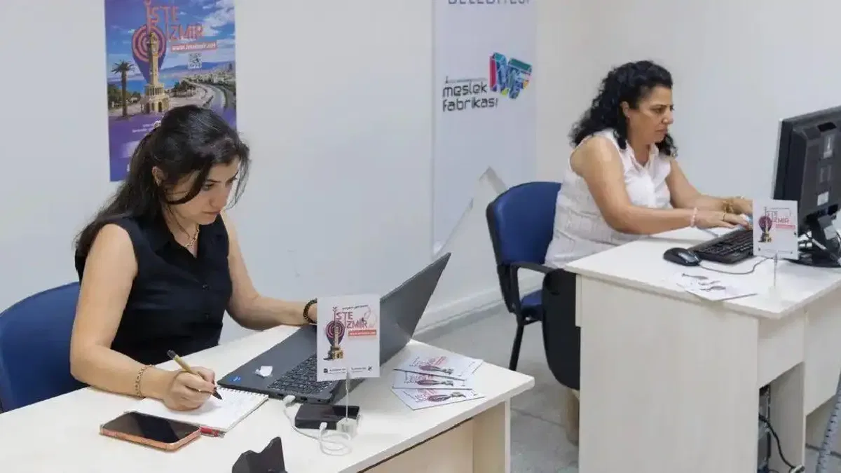İzmir’de her gün bir kişi işe yerleşiyor